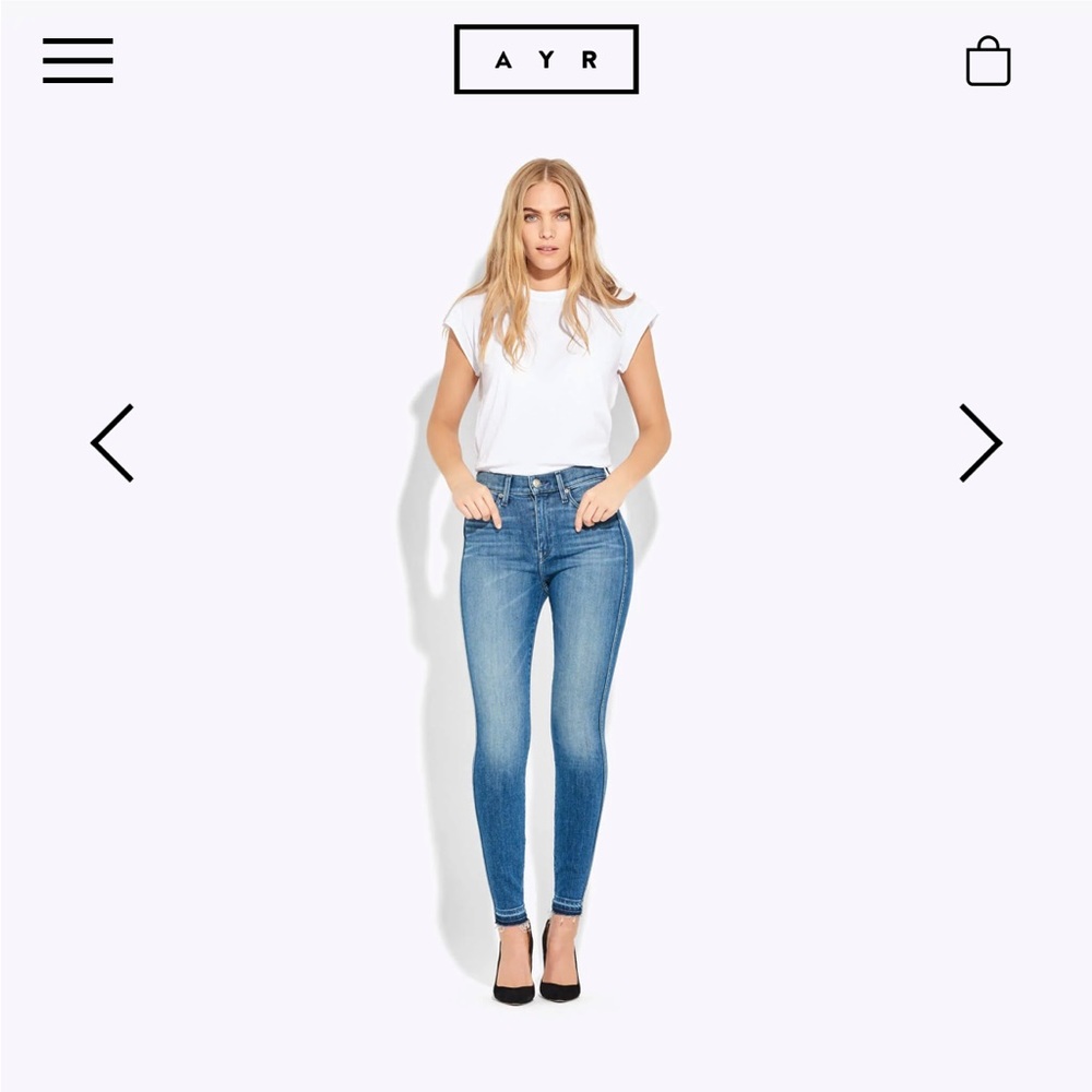 AYR “the riser” jeans. High rise. Fit size “4”.